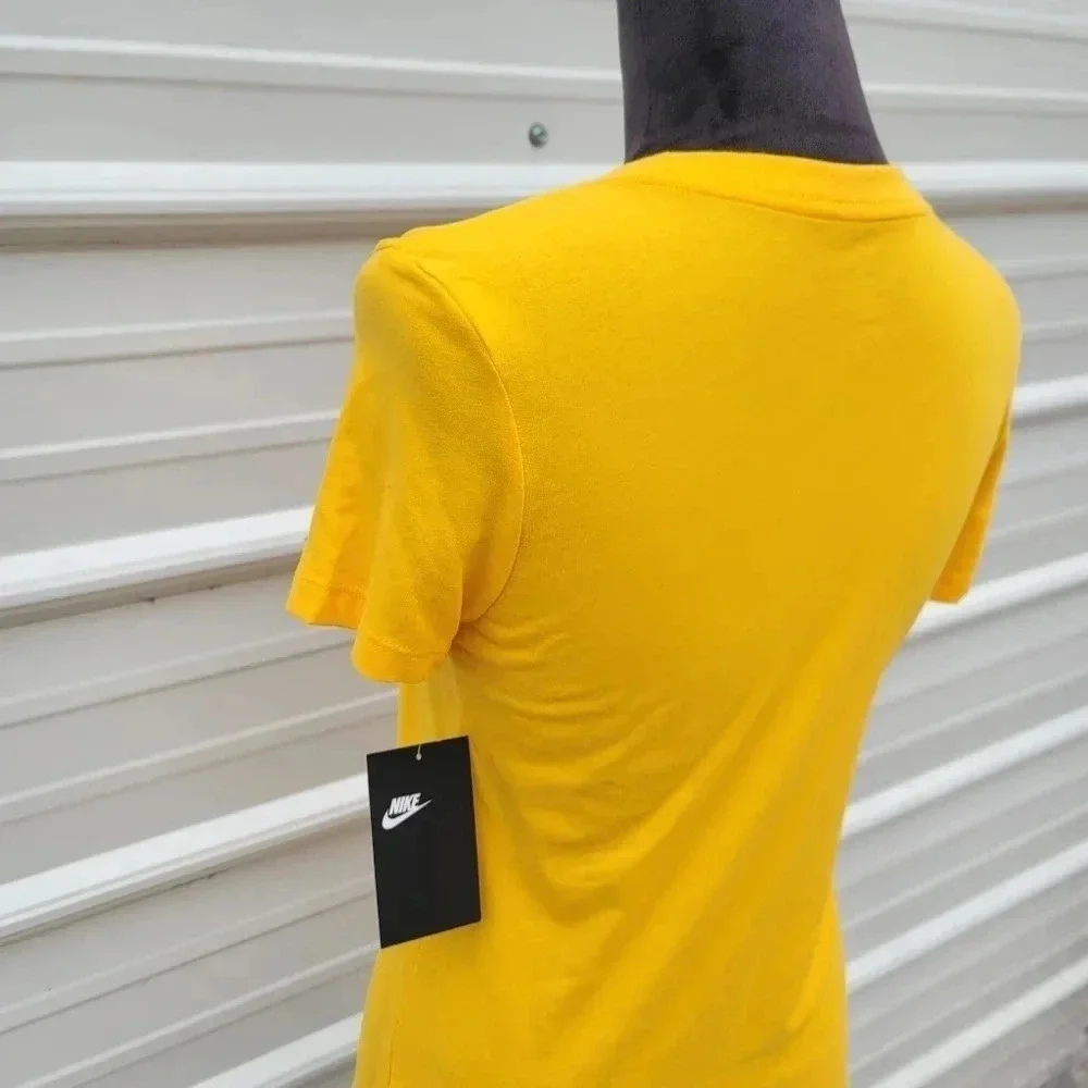 NWT NIKE DRI-FIT RUNNING WOMEN'S SHORT SLEEVE T-SHIRT Gold Yellow Pink Top XS